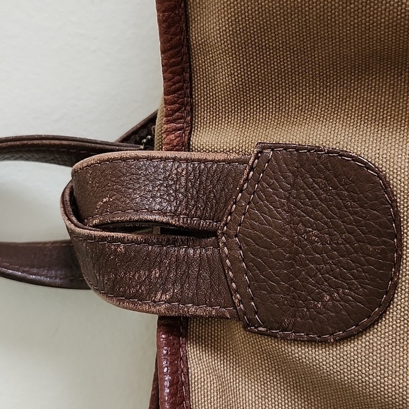 Ellington Unisex Sling Assistant Backpack Khaki Canvas/Brown leather Trim - Picture 6 of 12